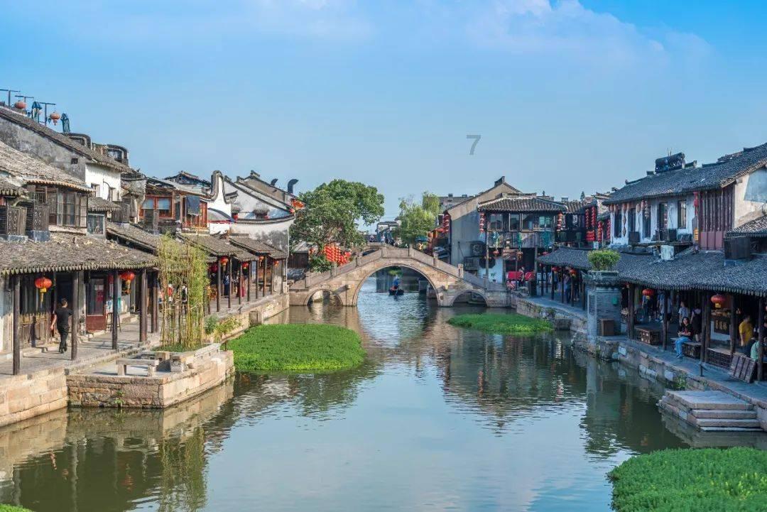 逾期有半年了，突然收到传票，应该怎么办要不要去开庭游戏画面